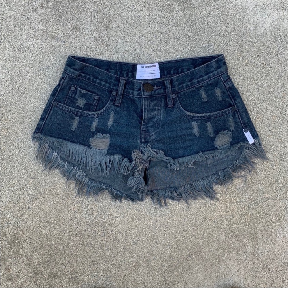 One Teaspoon Bonitas Denim Shorts 25
